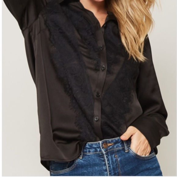 Black Lace Blouse - Picture 2 of 4